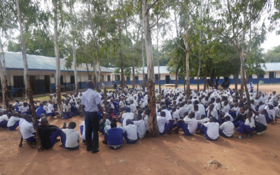 Vi besöker skolorna i Kenya